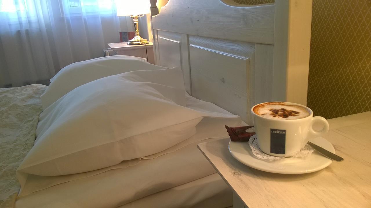 ביאליסטוק Hotel Pod Herbem -Pokoje Ozonowane מראה חיצוני תמונה