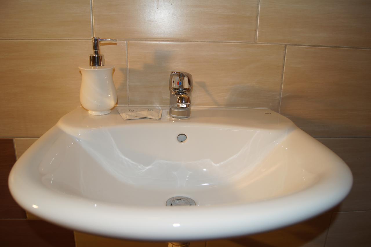 ביאליסטוק Hotel Pod Herbem -Pokoje Ozonowane מראה חיצוני תמונה